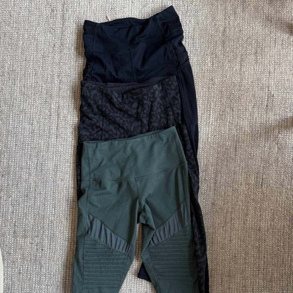 Womens Active Leggings - Black & Dark Green, black animal print